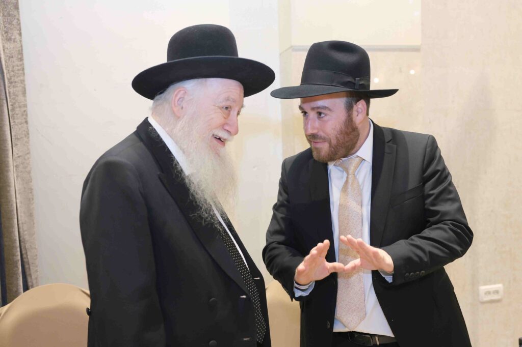 היועץ האסטרטגי בירמץ את בנו: גדולי ישראל ואישי ציבור הגיעו