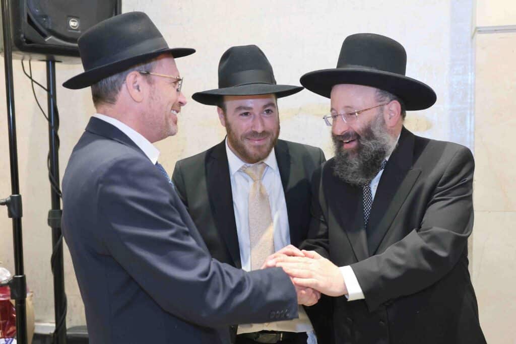 היועץ האסטרטגי בירמץ את בנו: גדולי ישראל ואישי ציבור הגיעו