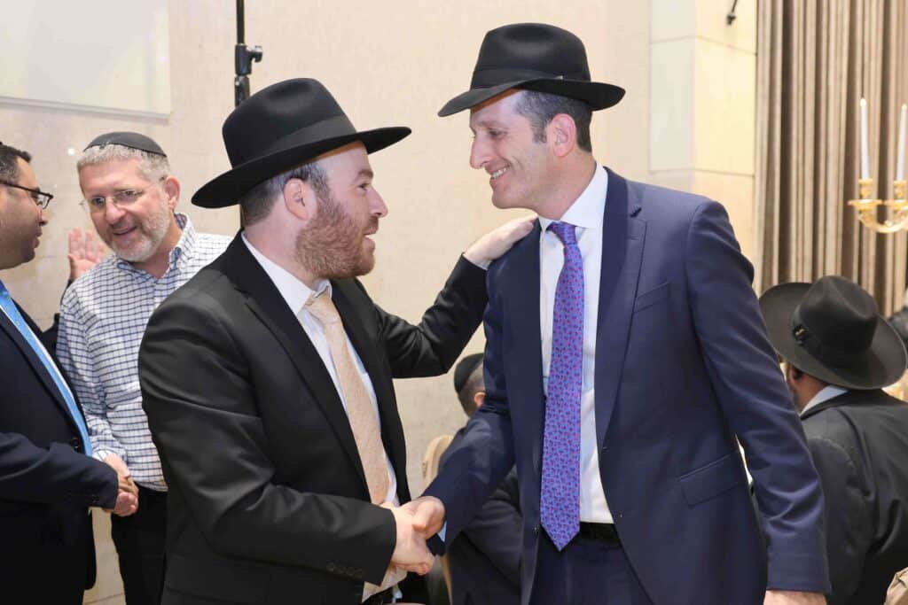 היועץ האסטרטגי בירמץ את בנו: גדולי ישראל ואישי ציבור הגיעו