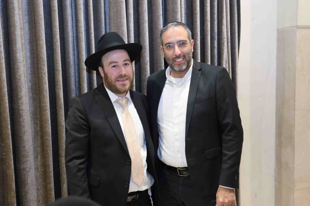 היועץ האסטרטגי בירמץ את בנו: גדולי ישראל ואישי ציבור הגיעו