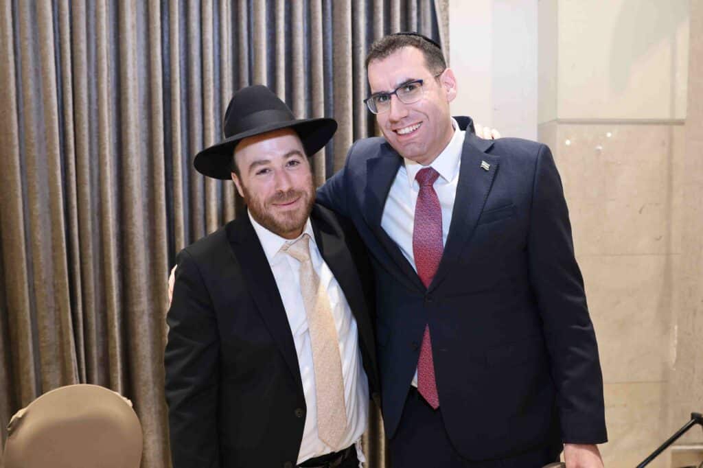 היועץ האסטרטגי בירמץ את בנו: גדולי ישראל ואישי ציבור הגיעו