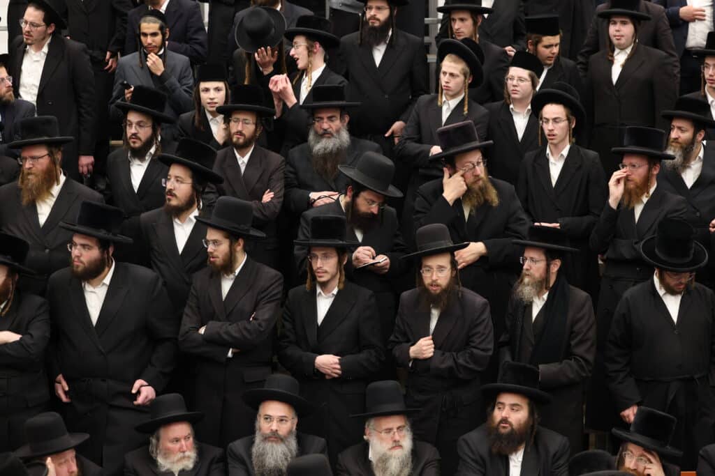 במעמד מאות: רב מיילך בידרמן ערך הילולא ל-'בת עין'