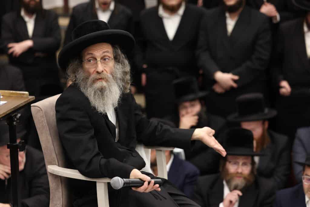 במעמד מאות: רב מיילך בידרמן ערך הילולא ל-'בת עין'