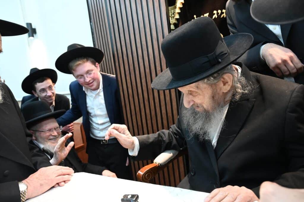 מרן הגר"ד לנדו בביקור בישיבת "אמרי משה" בירושלים