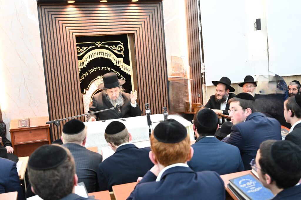 מרן הגר"ד לנדו בביקור בישיבת "אמרי משה" בירושלים