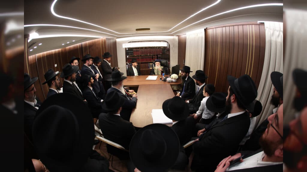 הראשל"צ העניק תעודות לרבני בית ההוראה תפארת וגדולה