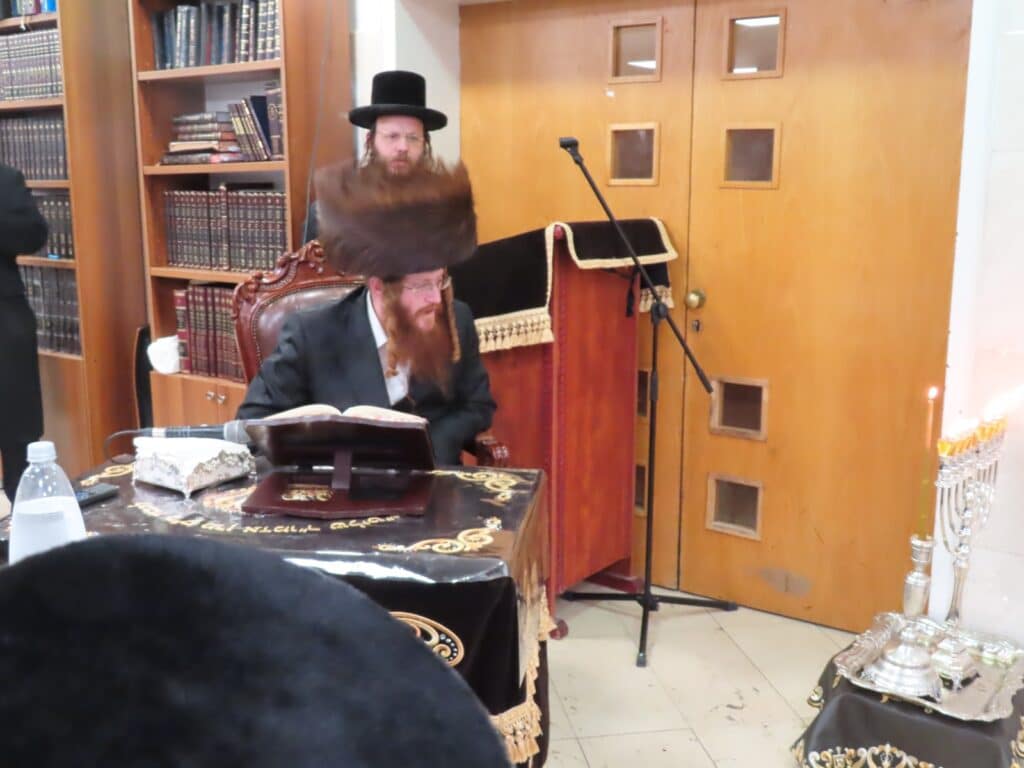 צפו בגלריה: ימי החנוכה בחצר הקודש קאליב