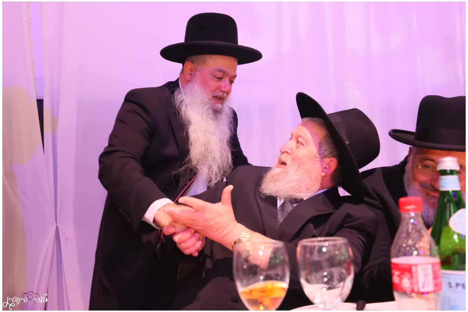 חבר מועצת הרבנות השיא את בתו: רבנים ואישי ציבור הגיעו לברך