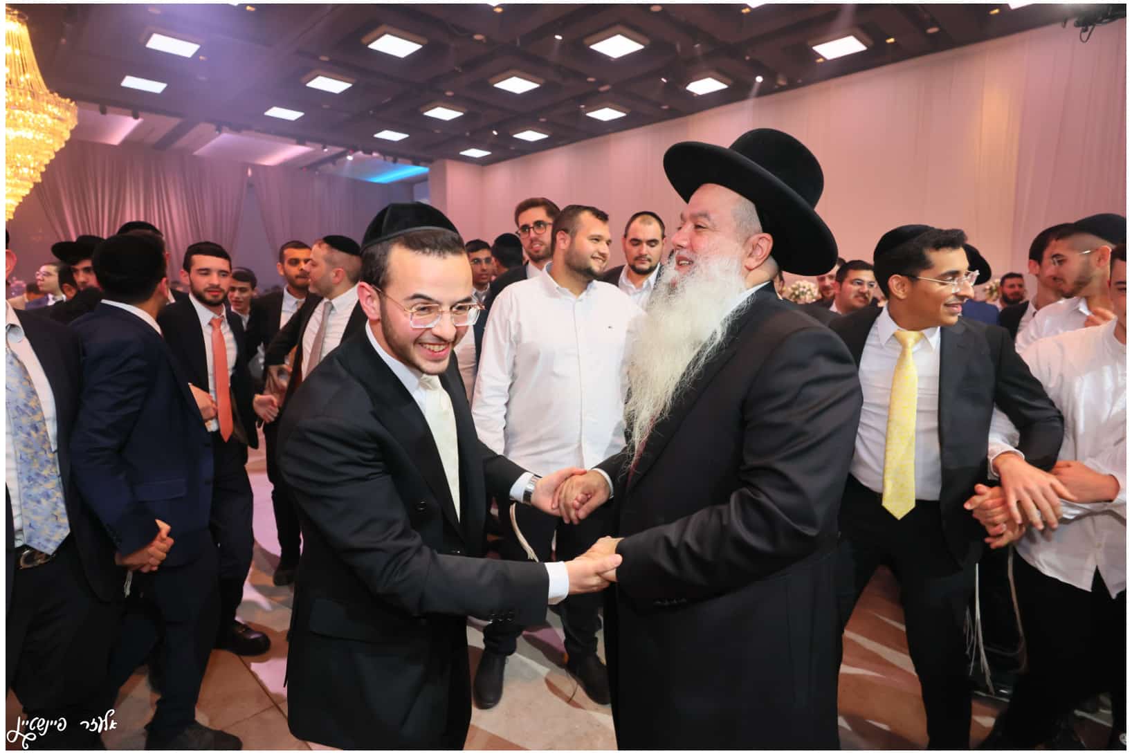 חבר מועצת הרבנות השיא את בתו: רבנים ואישי ציבור הגיעו לברך