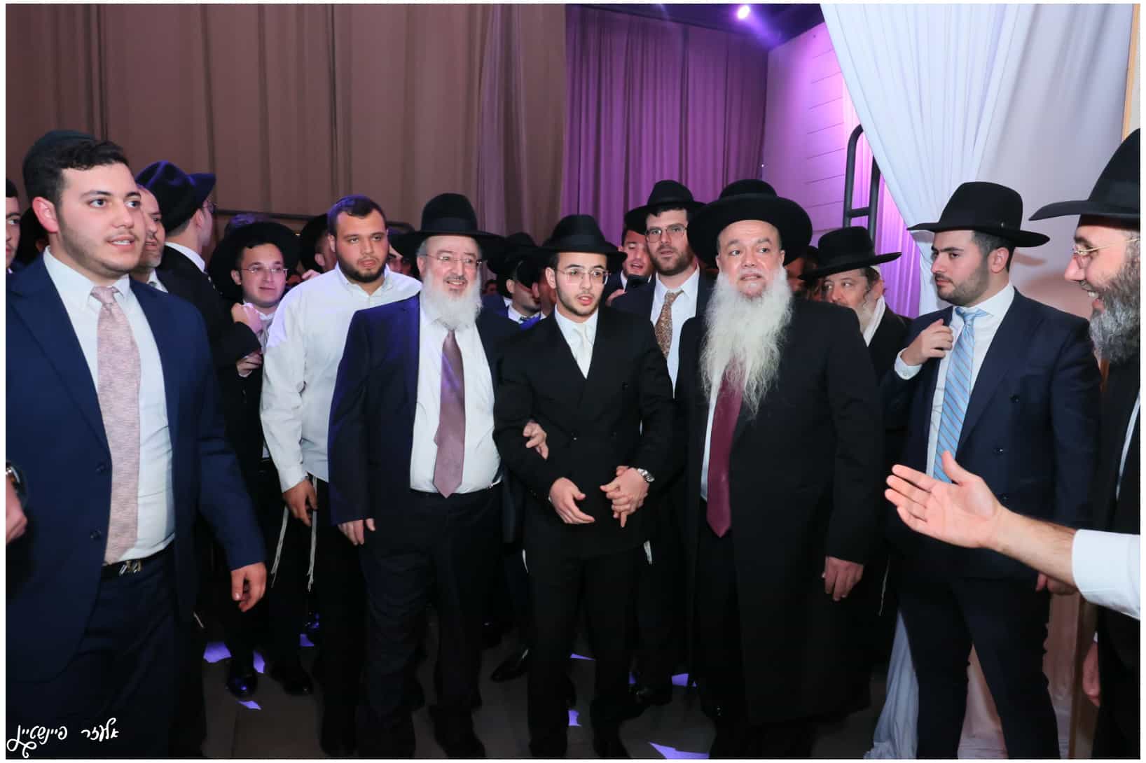 חבר מועצת הרבנות השיא את בתו: רבנים ואישי ציבור הגיעו לברך