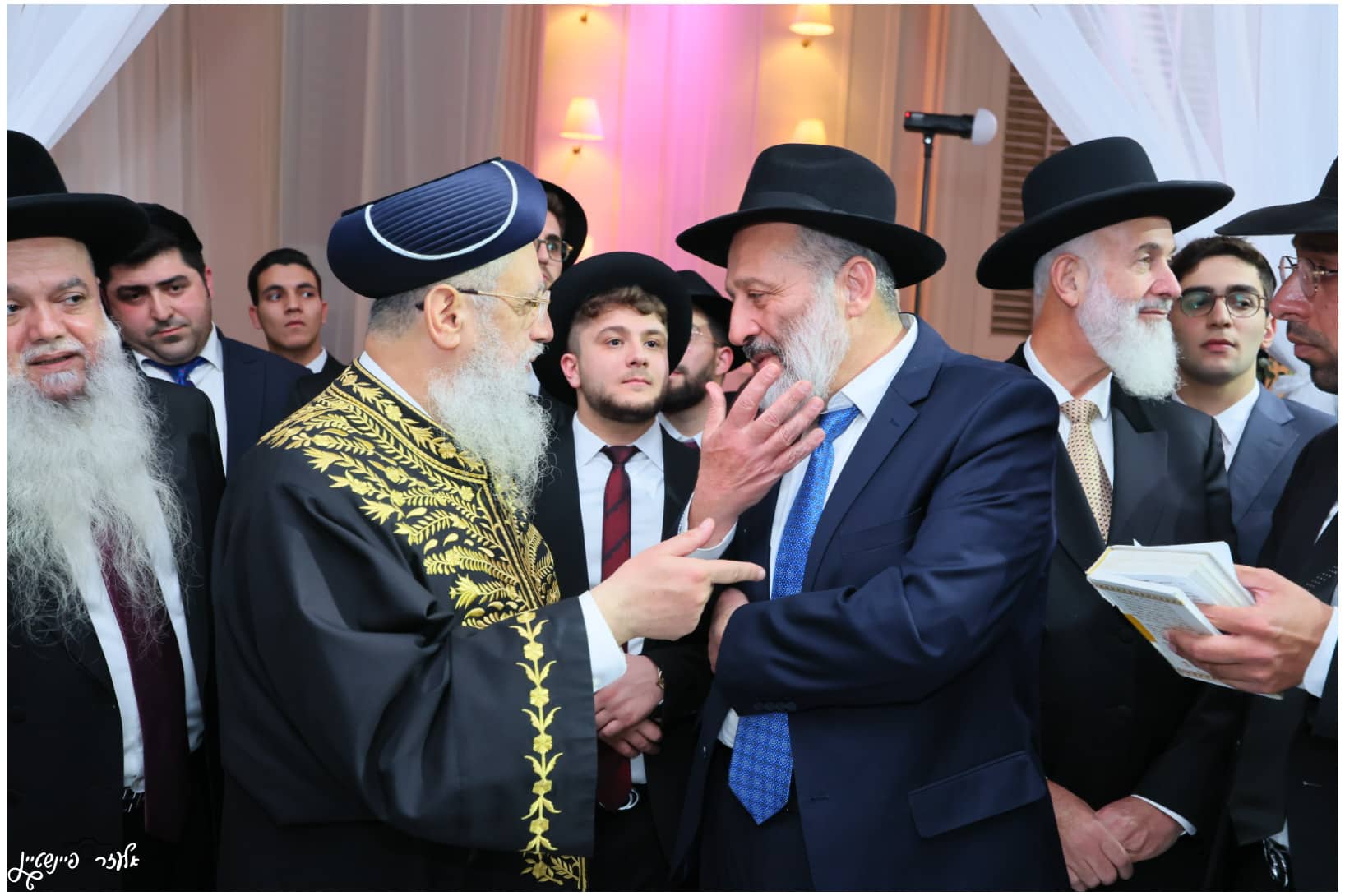 חבר מועצת הרבנות השיא את בתו: רבנים ואישי ציבור הגיעו לברך