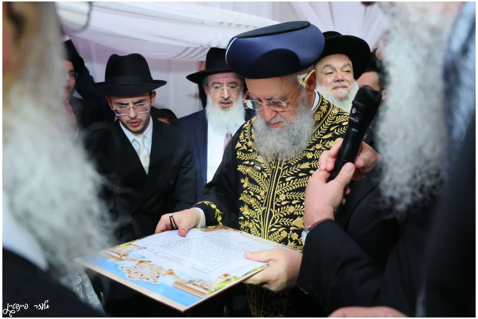 חבר מועצת הרבנות השיא את בתו: רבנים ואישי ציבור הגיעו לברך