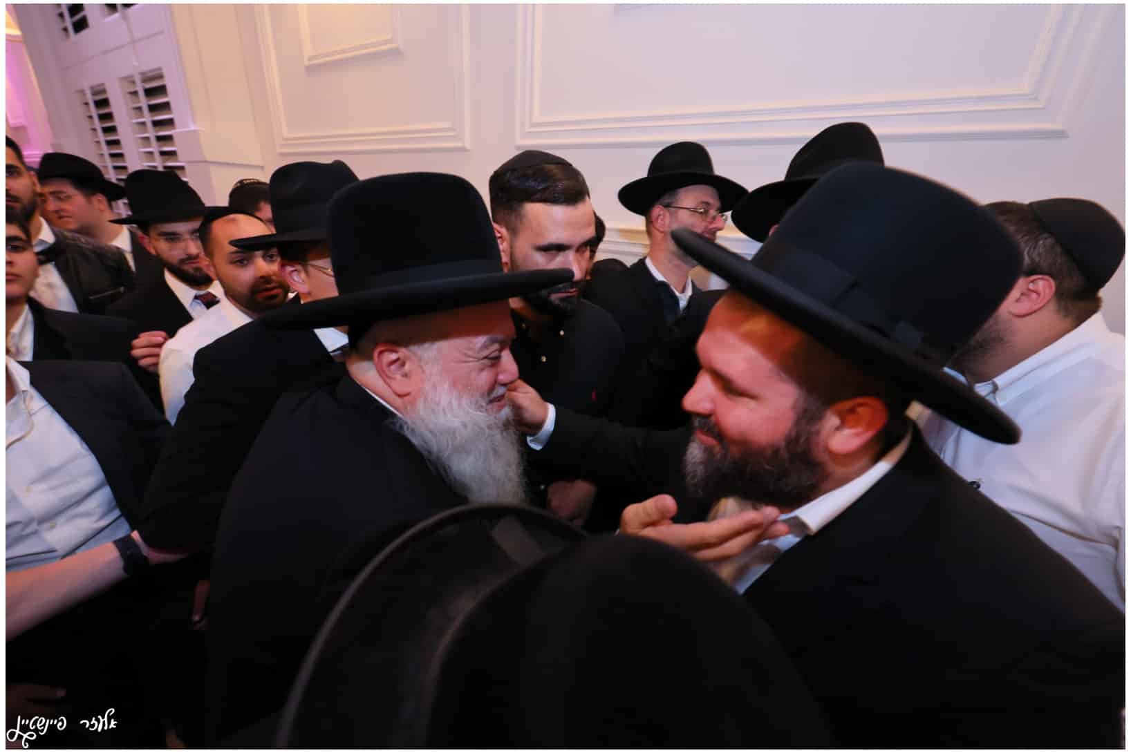 חבר מועצת הרבנות השיא את בתו: רבנים ואישי ציבור הגיעו לברך