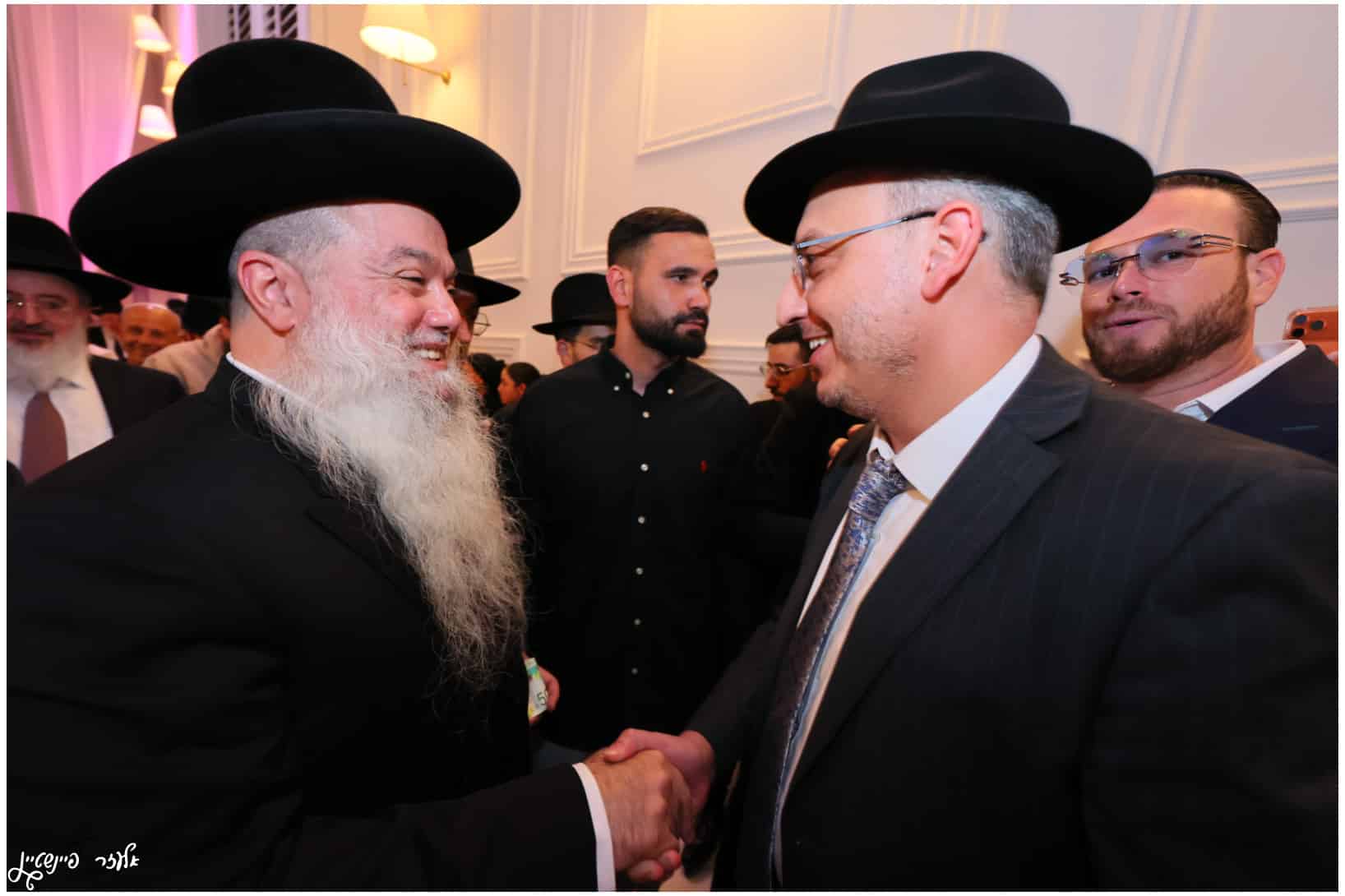 חבר מועצת הרבנות השיא את בתו: רבנים ואישי ציבור הגיעו לברך