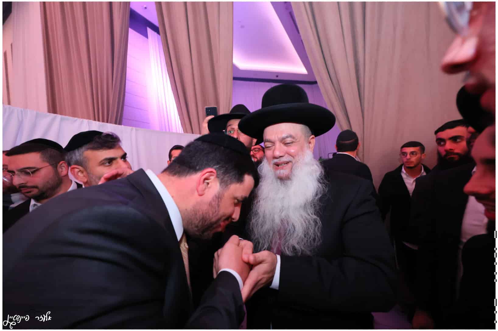 חבר מועצת הרבנות השיא את בתו: רבנים ואישי ציבור הגיעו לברך