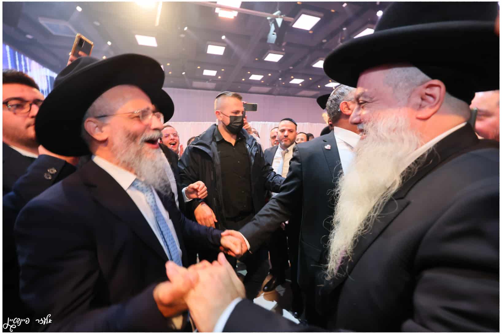 חבר מועצת הרבנות השיא את בתו: רבנים ואישי ציבור הגיעו לברך