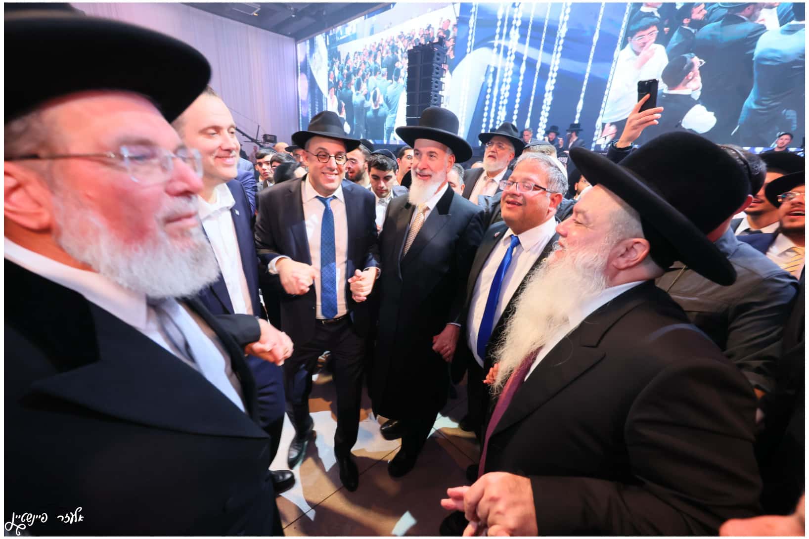 חבר מועצת הרבנות השיא את בתו: רבנים ואישי ציבור הגיעו לברך