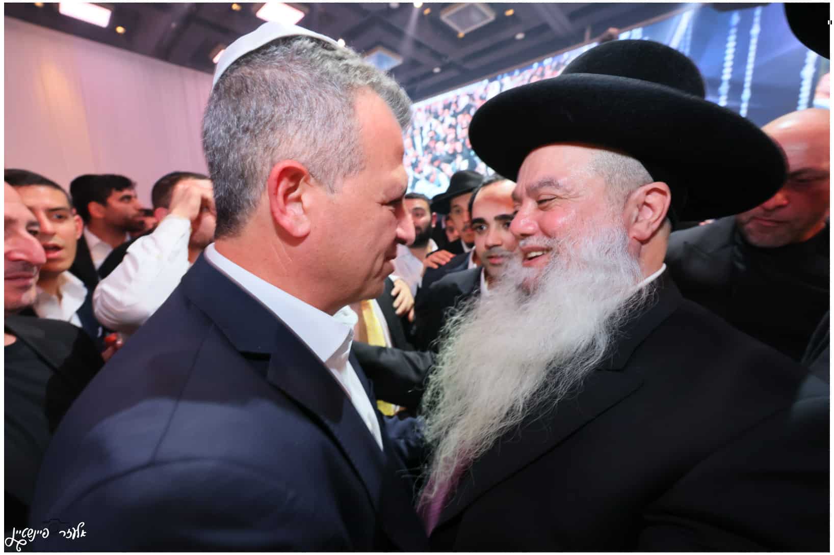 חבר מועצת הרבנות השיא את בתו: רבנים ואישי ציבור הגיעו לברך