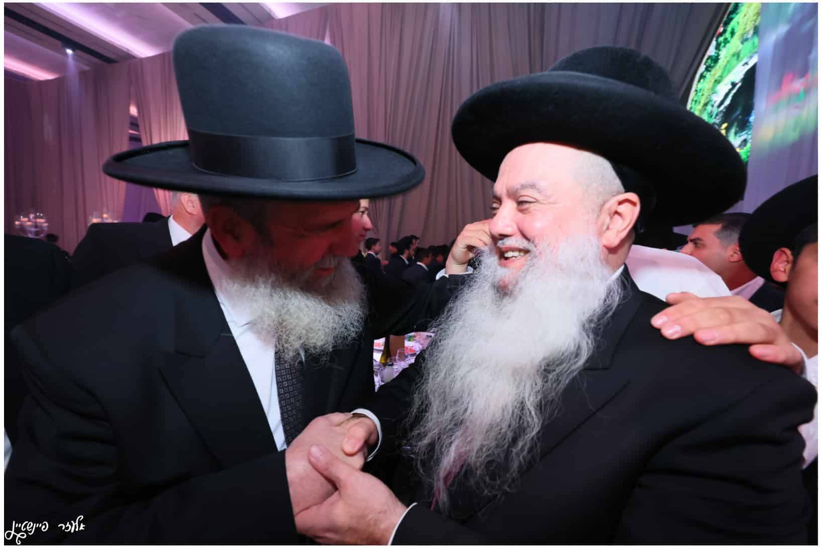 חבר מועצת הרבנות השיא את בתו: רבנים ואישי ציבור הגיעו לברך