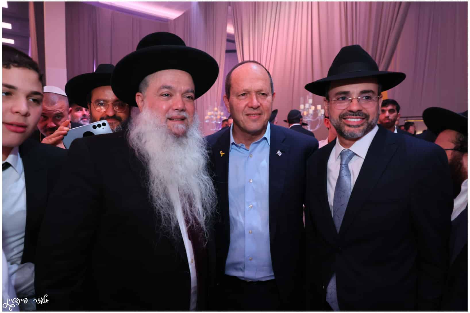 חבר מועצת הרבנות השיא את בתו: רבנים ואישי ציבור הגיעו לברך