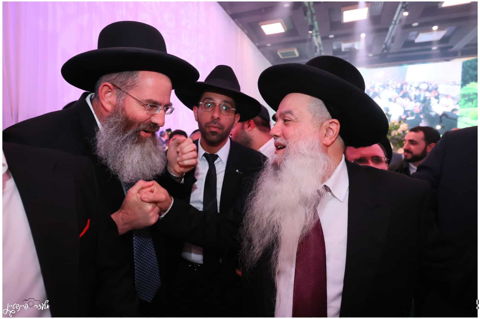 חבר מועצת הרבנות השיא את בתו: רבנים ואישי ציבור הגיעו לברך