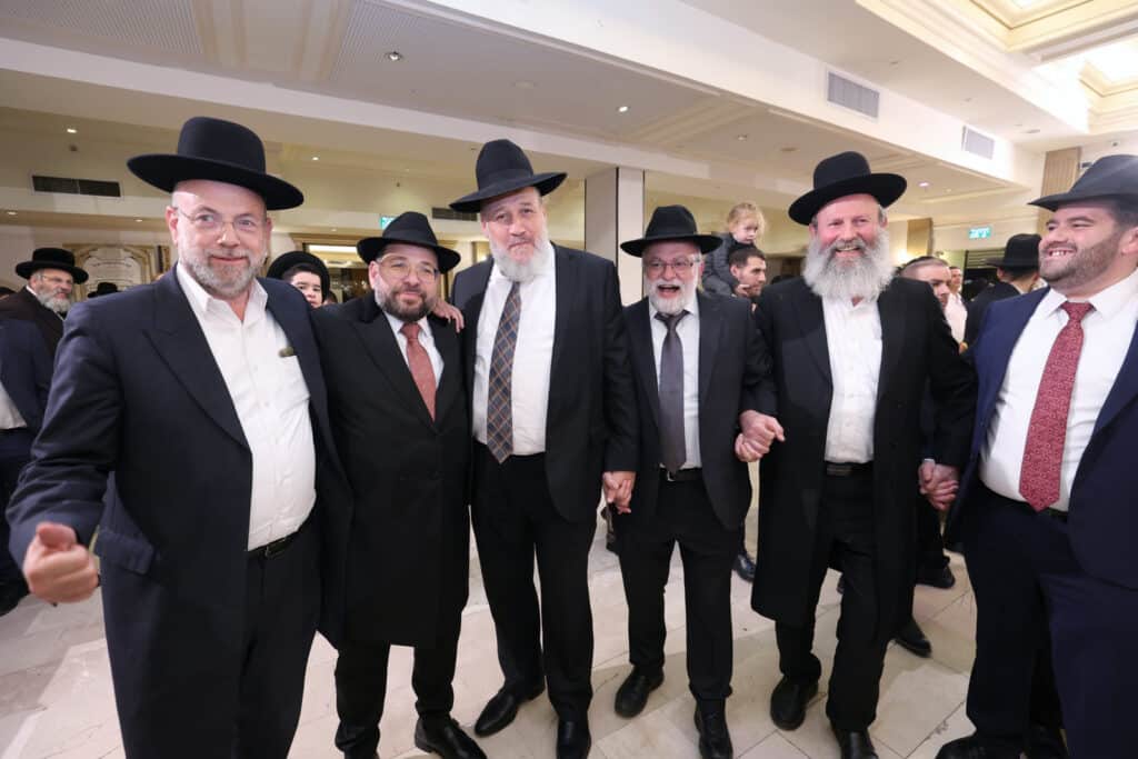 רבנים ואישי ציבור השתתפו בשמחת נישואי בת הרב בנצי נורדמן