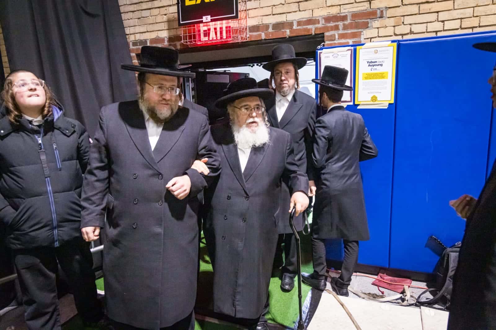 בראשות האדמו"ר: אלפי חסידי סאטמר חגגו את יום ההצלה בראשות האדמו"ר: אלפי חסידי סאטמר חגגו את יום ההצלה