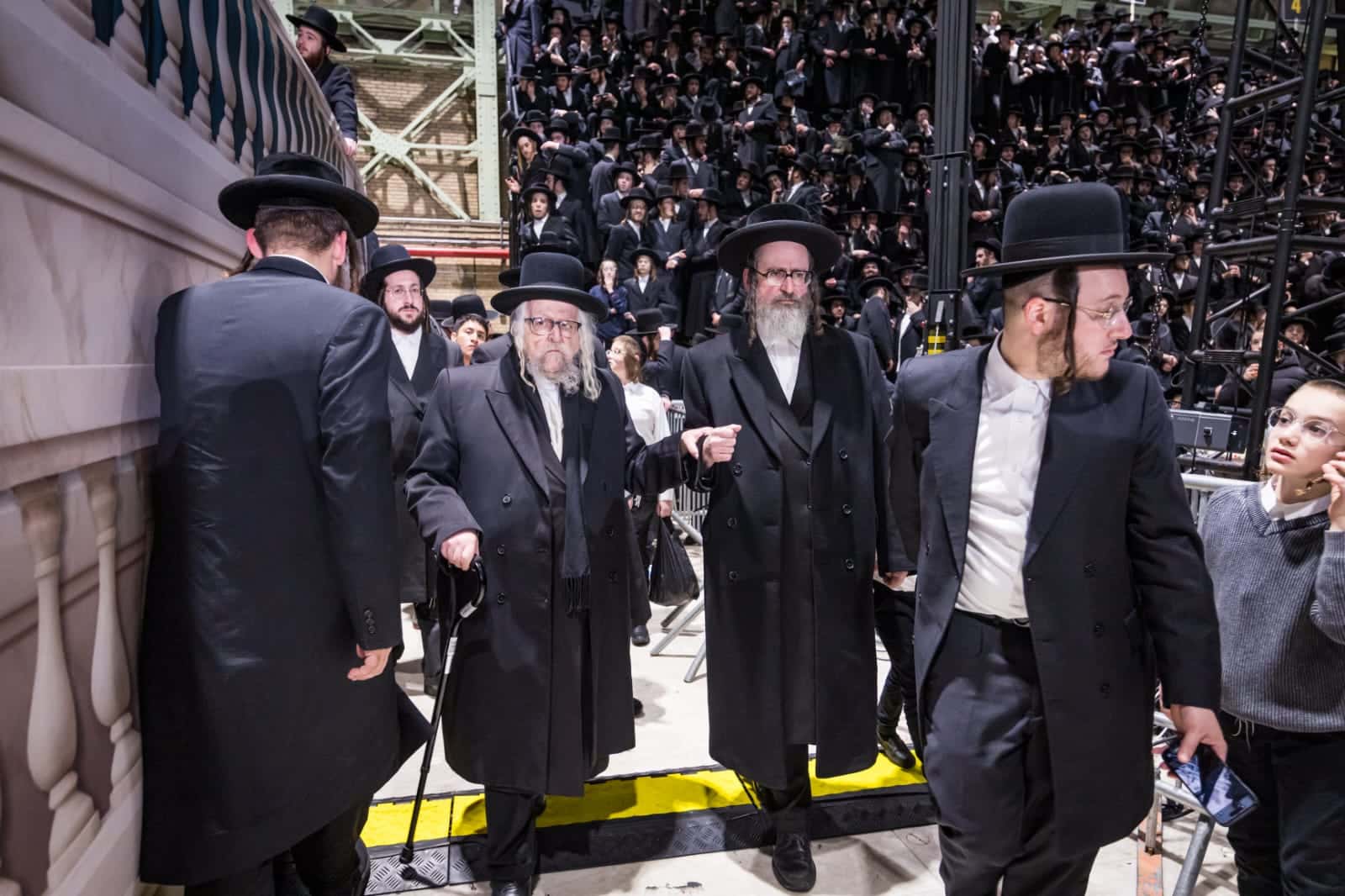 בראשות האדמו"ר: אלפי חסידי סאטמר חגגו את יום ההצלה בראשות האדמו"ר: אלפי חסידי סאטמר חגגו את יום ההצלה