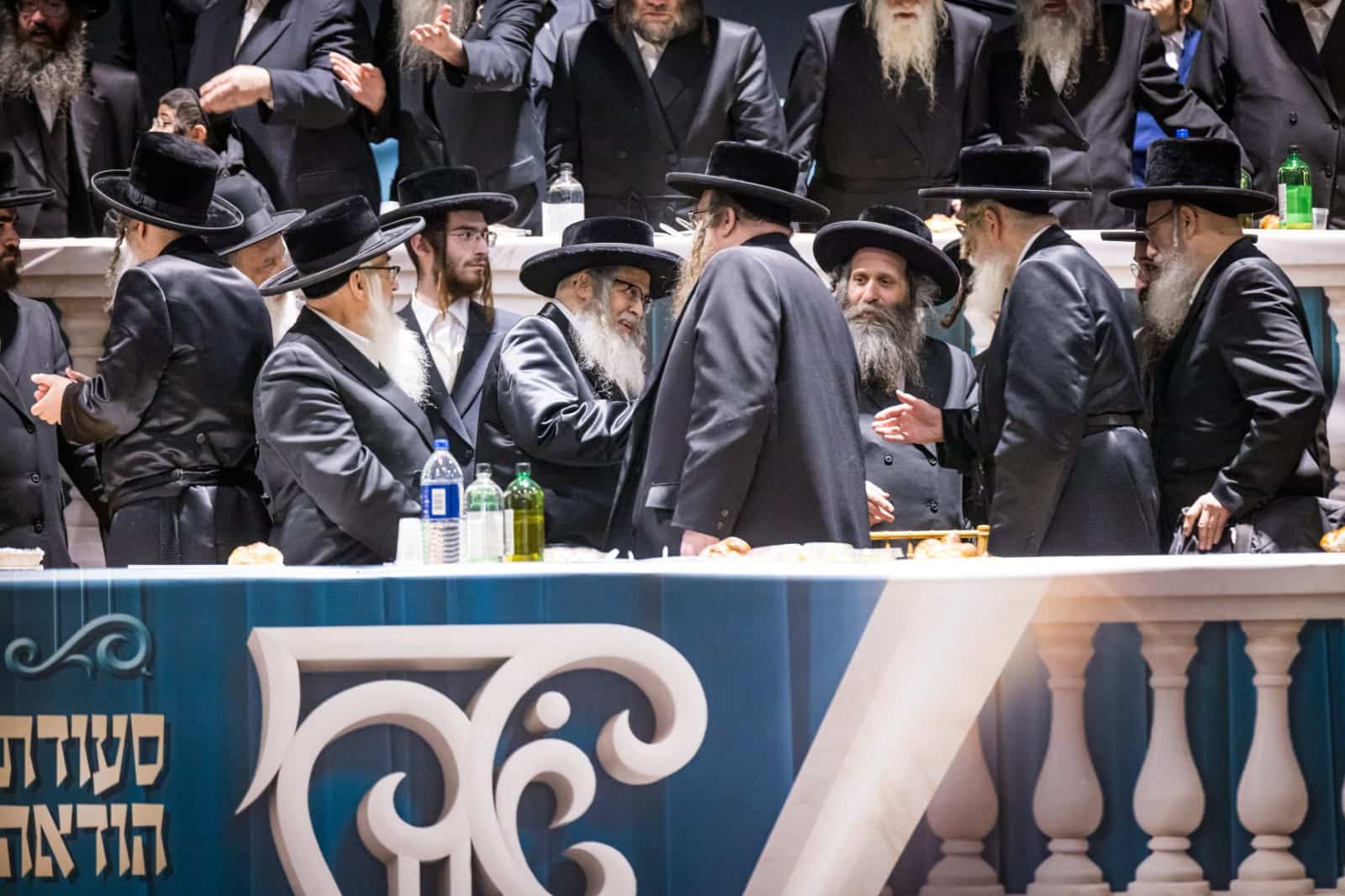 בראשות האדמו"ר: אלפי חסידי סאטמר חגגו את יום ההצלה בראשות האדמו"ר: אלפי חסידי סאטמר חגגו את יום ההצלה