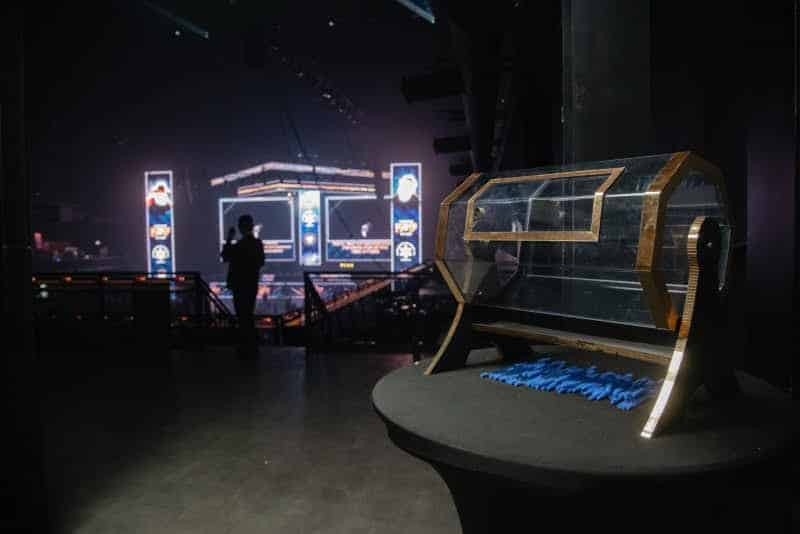 רגע היסטורי במוסקבה: שורד השבי נכנס בברית המילה רגע היסטורי במוסקבה: שורד השבי נכנס בברית המילה