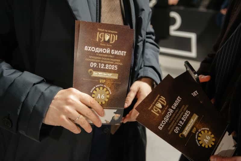 רגע היסטורי במוסקבה: שורד השבי נכנס בברית המילה רגע היסטורי במוסקבה: שורד השבי נכנס בברית המילה