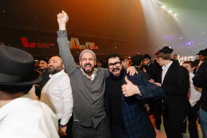 רגע היסטורי במוסקבה: שורד השבי נכנס בברית המילה רגע היסטורי במוסקבה: שורד השבי נכנס בברית המילה