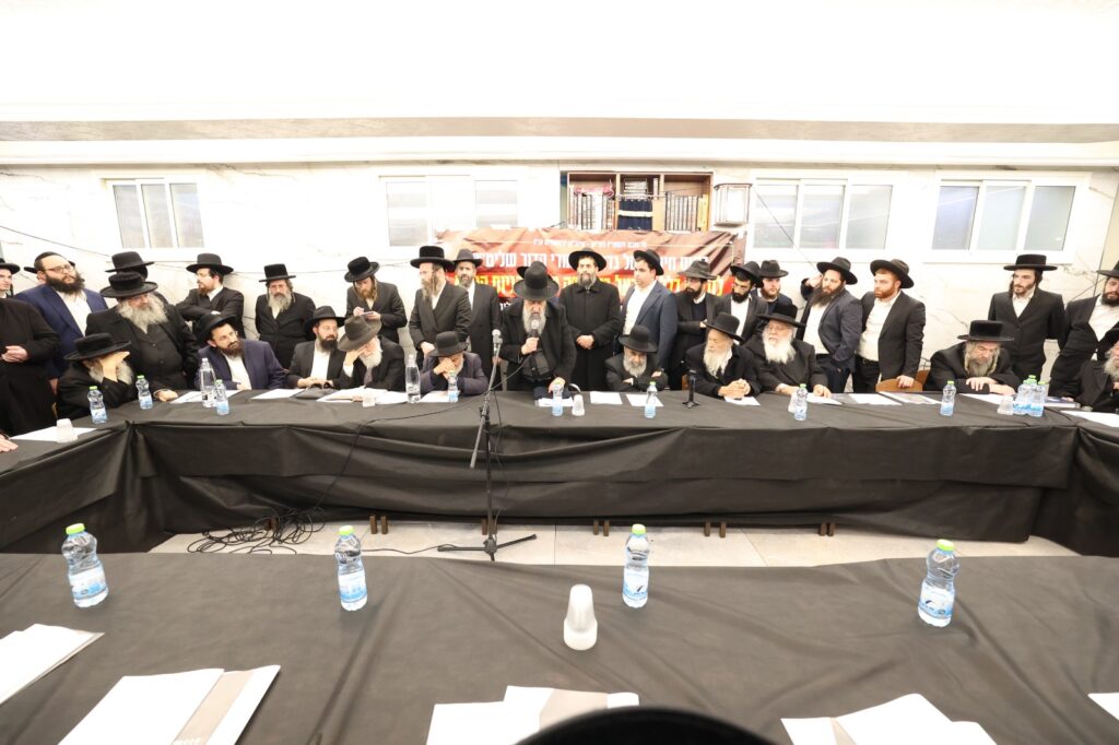 ללא פשרות: הרבנים הכריזו על עצרת רבבות נגד גזירת הגיוס