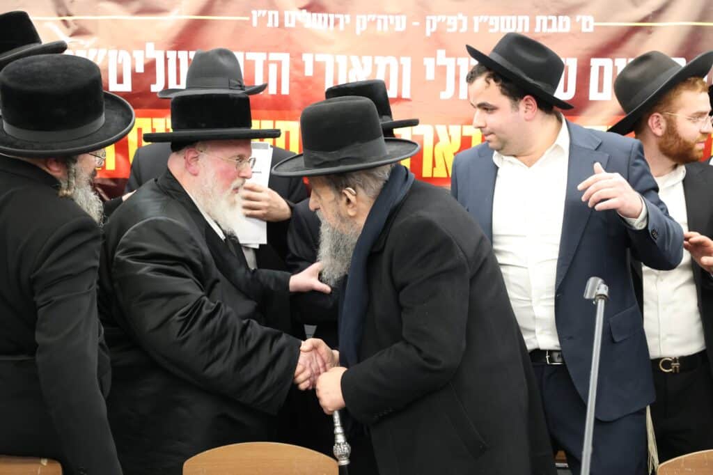 ללא פשרות: הרבנים הכריזו על עצרת רבבות נגד גזירת הגיוס