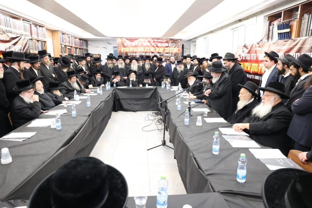 ללא פשרות: הרבנים הכריזו על עצרת רבבות נגד גזירת הגיוס