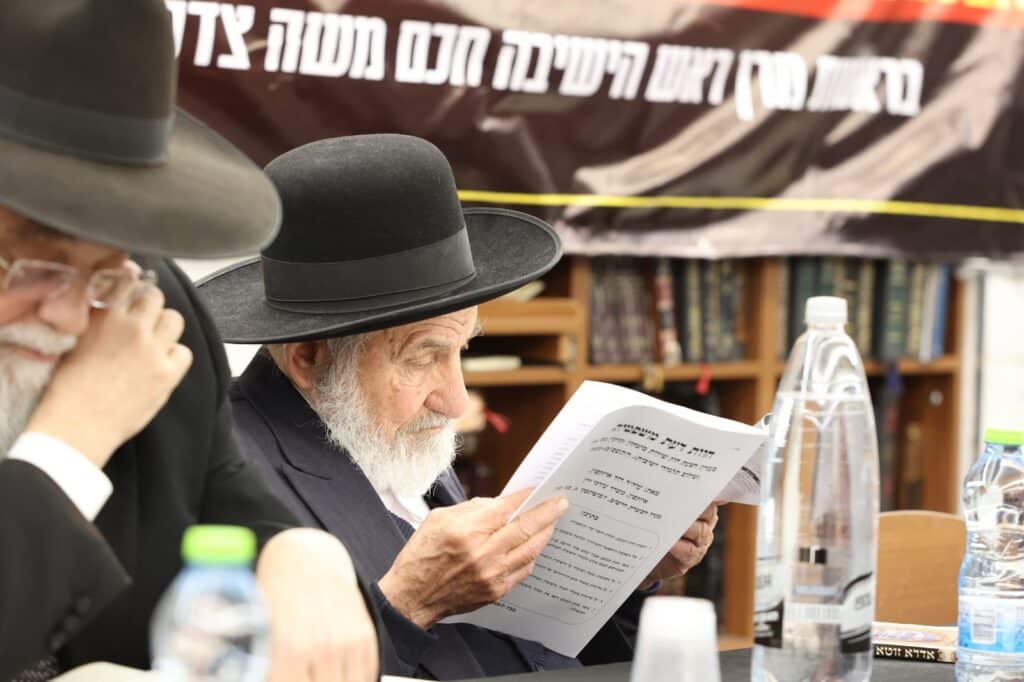 ללא פשרות: הרבנים הכריזו על עצרת רבבות נגד גזירת הגיוס