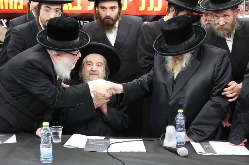 ללא פשרות: הרבנים הכריזו על עצרת רבבות נגד גזירת הגיוס