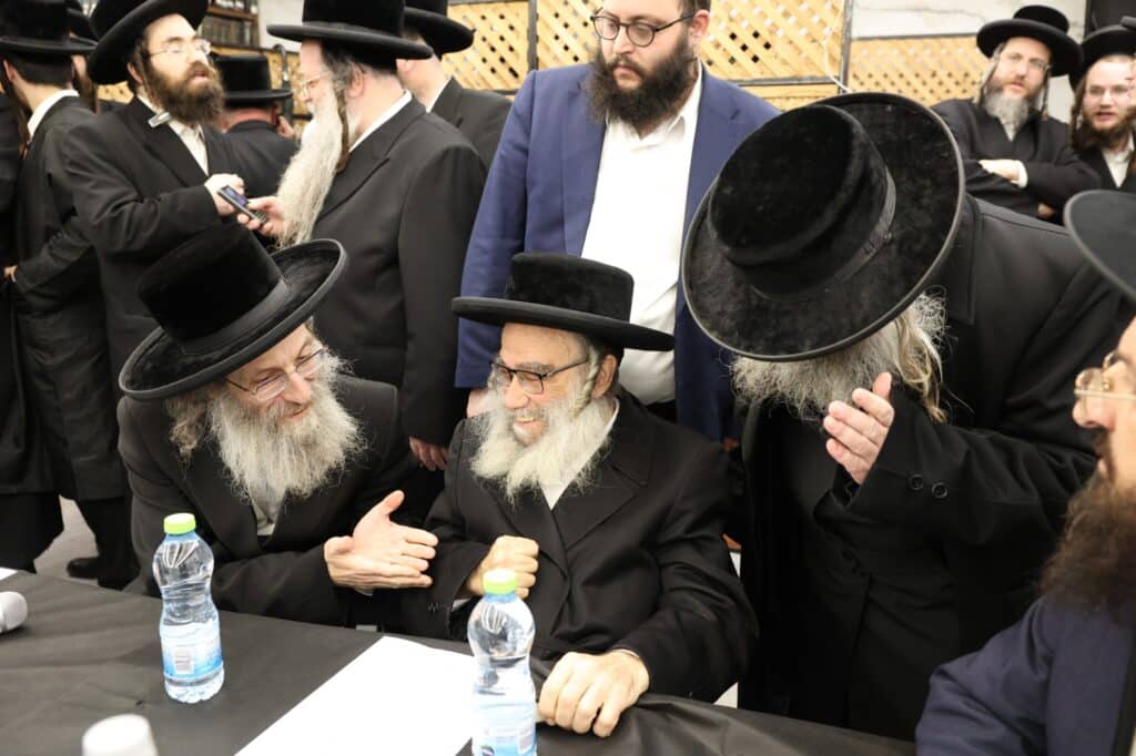 ללא פשרות: הרבנים הכריזו על עצרת רבבות נגד גזירת הגיוס