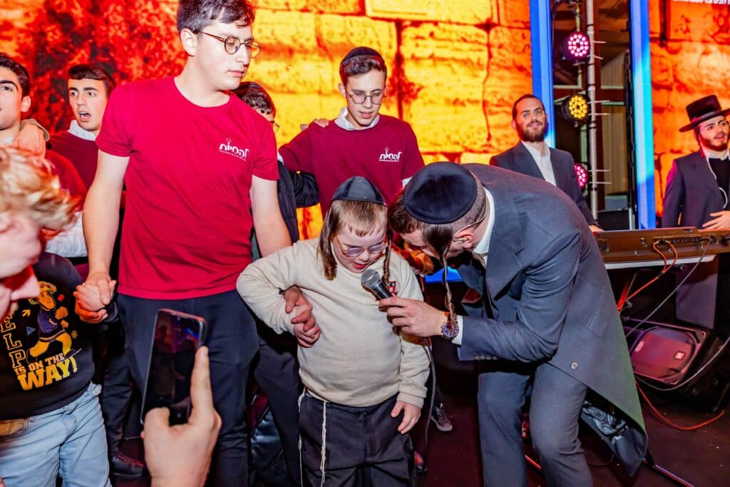 גלריה: הראשון לציון וכוכבי הזמר שימחו באירועי "להחיות"