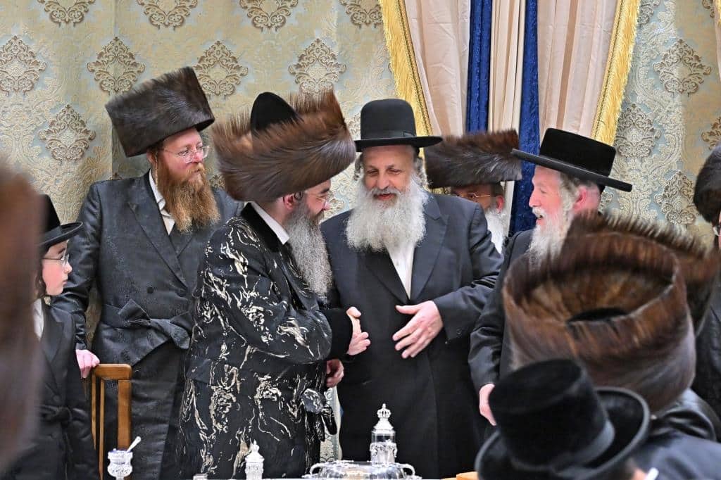 גלריה: שמחת הבר מצווה לבן כבו"ק האדמו"ר מסאדיגורא