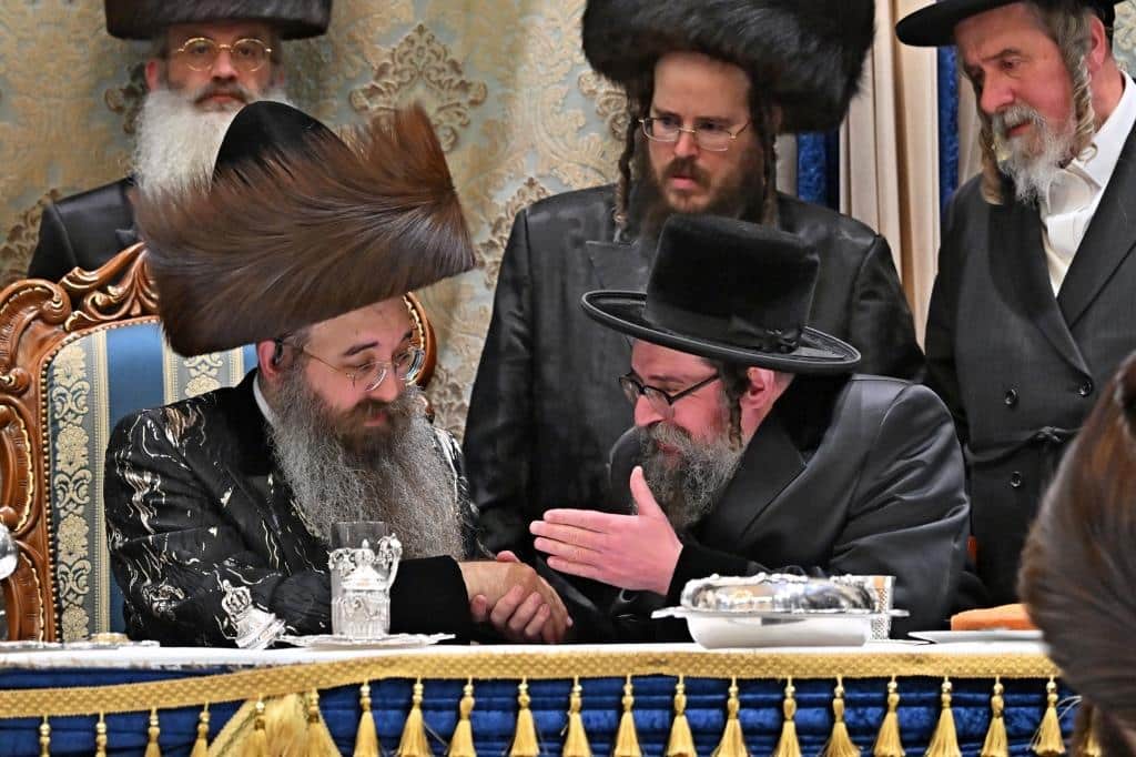 גלריה: שמחת הבר מצווה לבן כבו"ק האדמו"ר מסאדיגורא