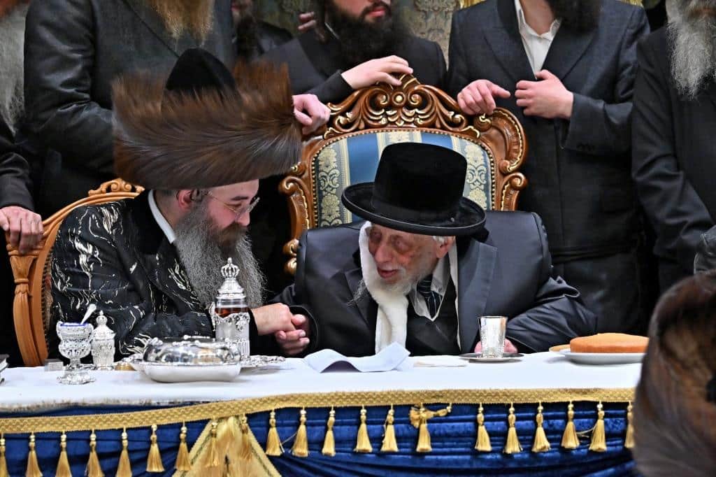 גלריה: שמחת הבר מצווה לבן כבו"ק האדמו"ר מסאדיגורא