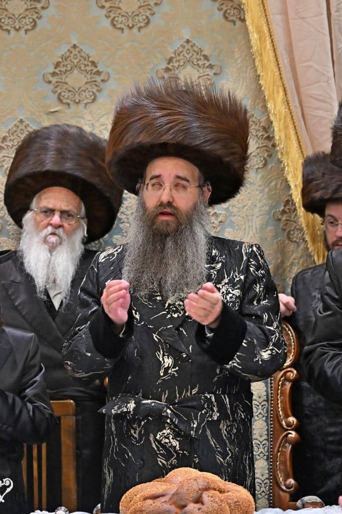 גלריה: שמחת הבר מצווה לבן כבו"ק האדמו"ר מסאדיגורא