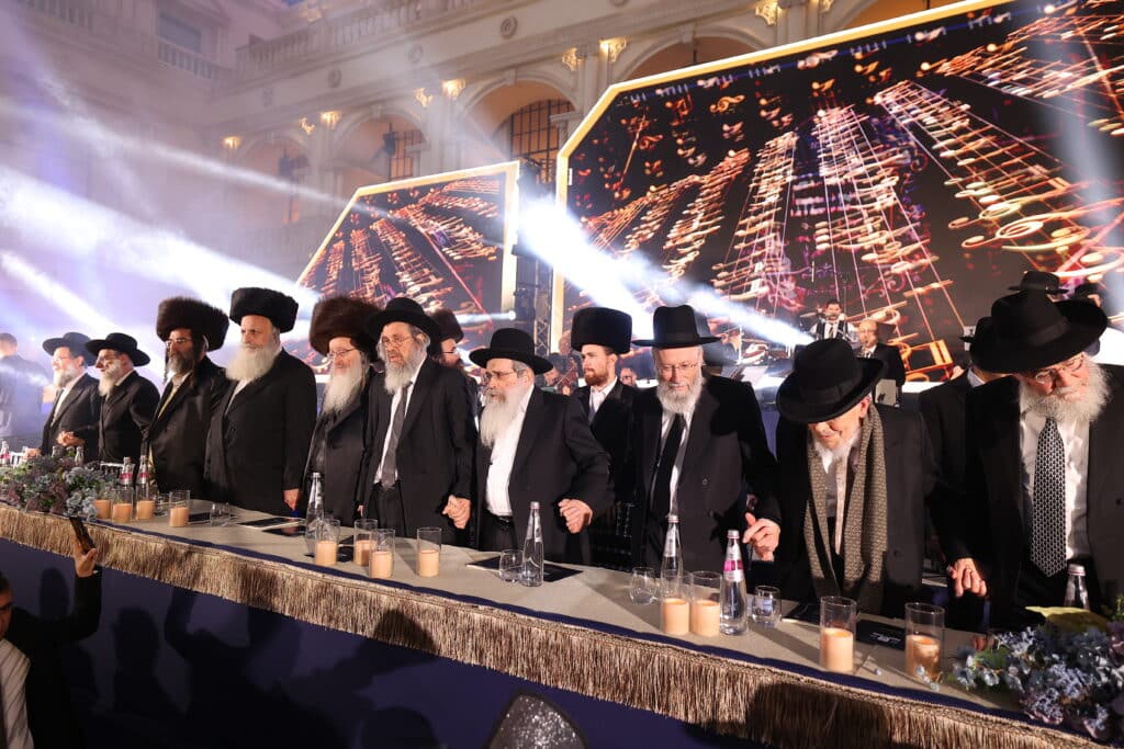 אלפים חגגו את סיום 'סדר מועד' שעל ידי מפעל הש"ס אורייתא