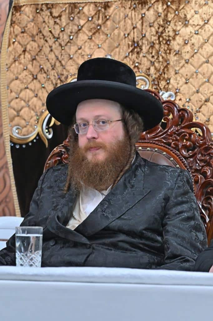 חנוכה בספינקא ב"ש: מעמד ההדלקה וחלוקת דמי חנוכה