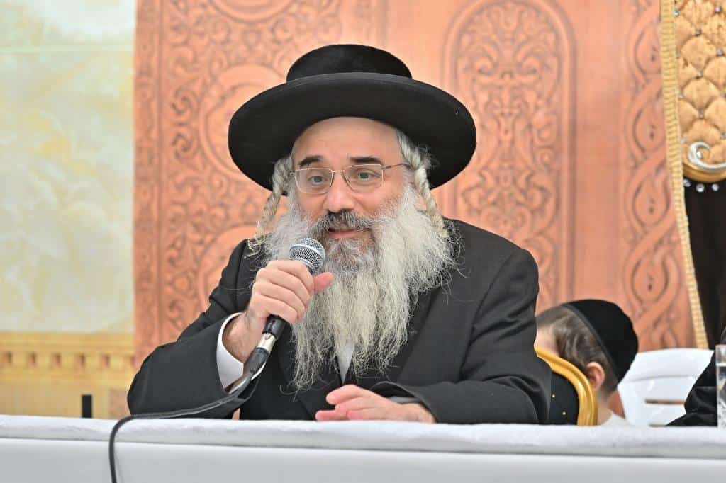 חנוכה בספינקא ב"ש: מעמד ההדלקה וחלוקת דמי חנוכה