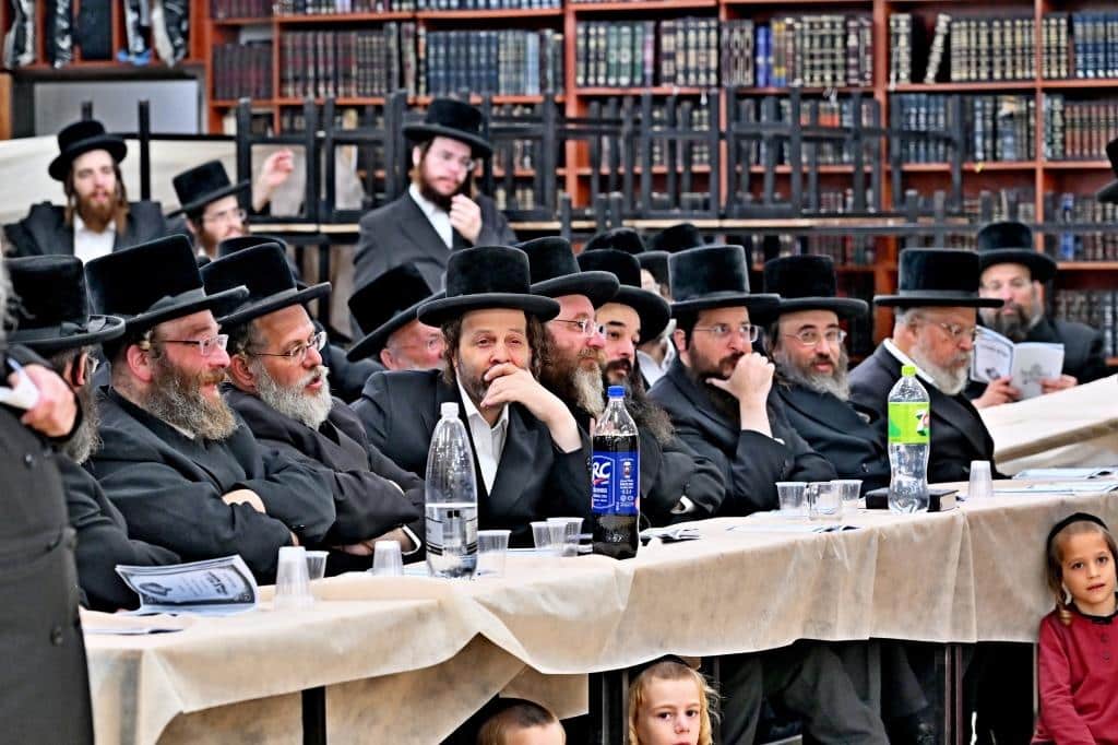 תלמידי ישיבת פומפדיתא חגגו את התחלת לימוד הגמרא