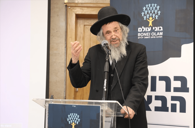 "אשרי הדור שזכה בארגון 'בוני עולם' שנותן מענה ומעטפת מלאה, והכל על פי ההלכה"