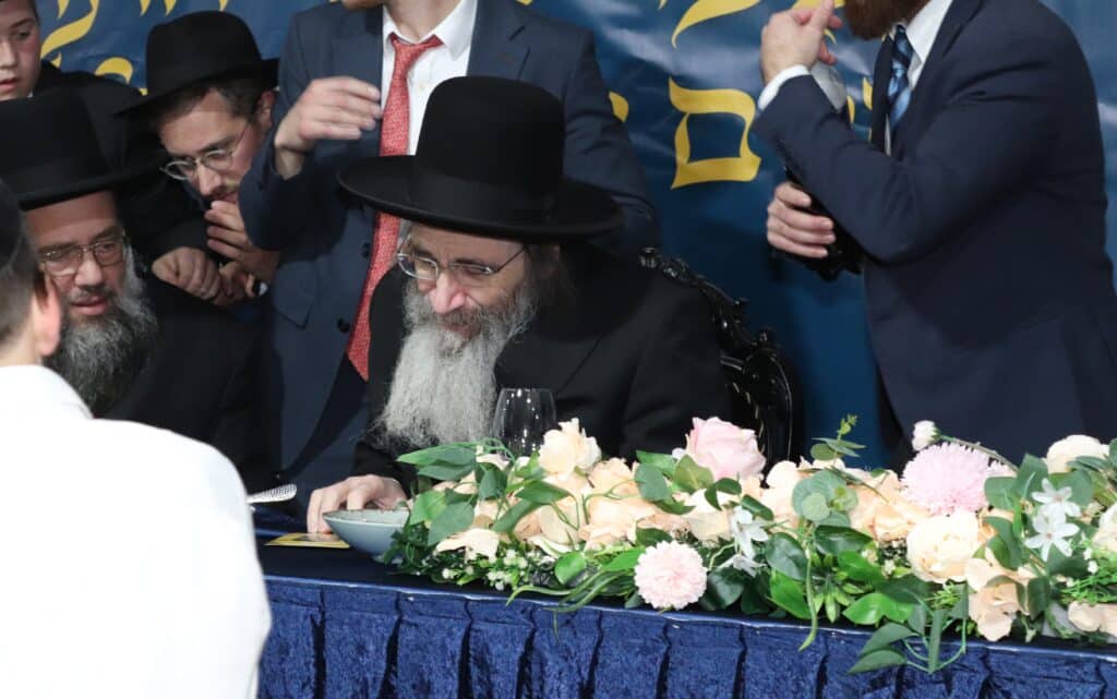 45 שנה ליישוב החרדי: במעלה עמוס סיימו את הש"ס 45 שנה ליישוב החרדי: במעלה עמוס סיימו את הש"ס