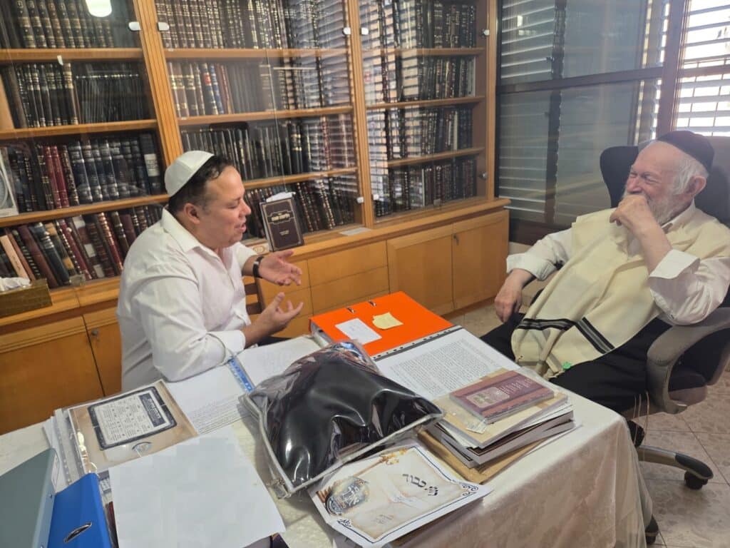 איצקוביץ': הפיוס הליטאי והזמר החסידי ששר בתימנית איצקוביץ': הפיוס הליטאי והזמר החסידי ששר בתימנית